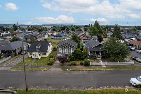 A home in Hoquiam