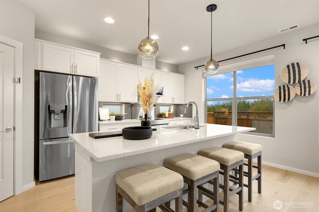 Photo of 9636 2nd Avenue SW, Seattle, WA 98106 (MLS # 2334754)