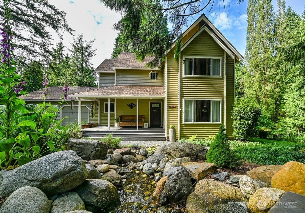 Photo of 16732 NE 138th Court, Woodinville, WA 98072 (MLS # 2580656)