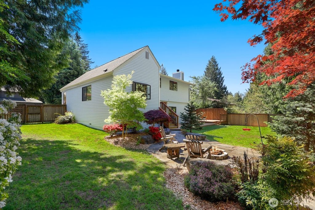 Photo of 19710 28th Drive SE, Bothell, WA 98012 (MLS # 2370239)
