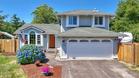 Photo of 15514 19th Avenue Ct E, Tacoma, WA 98445 (MLS # 2409172)