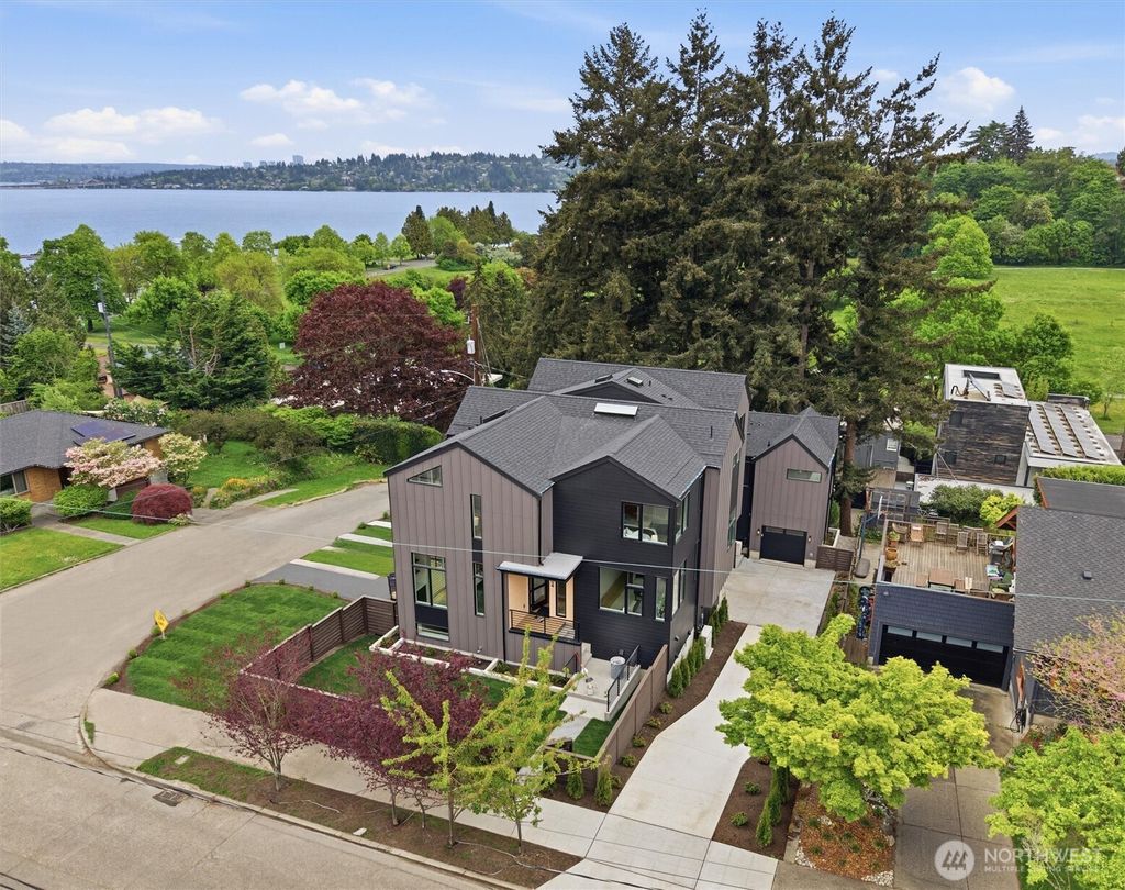 Photo of 3904 42nd Avenue S, Seattle, WA 98118 (MLS # 2519604)
