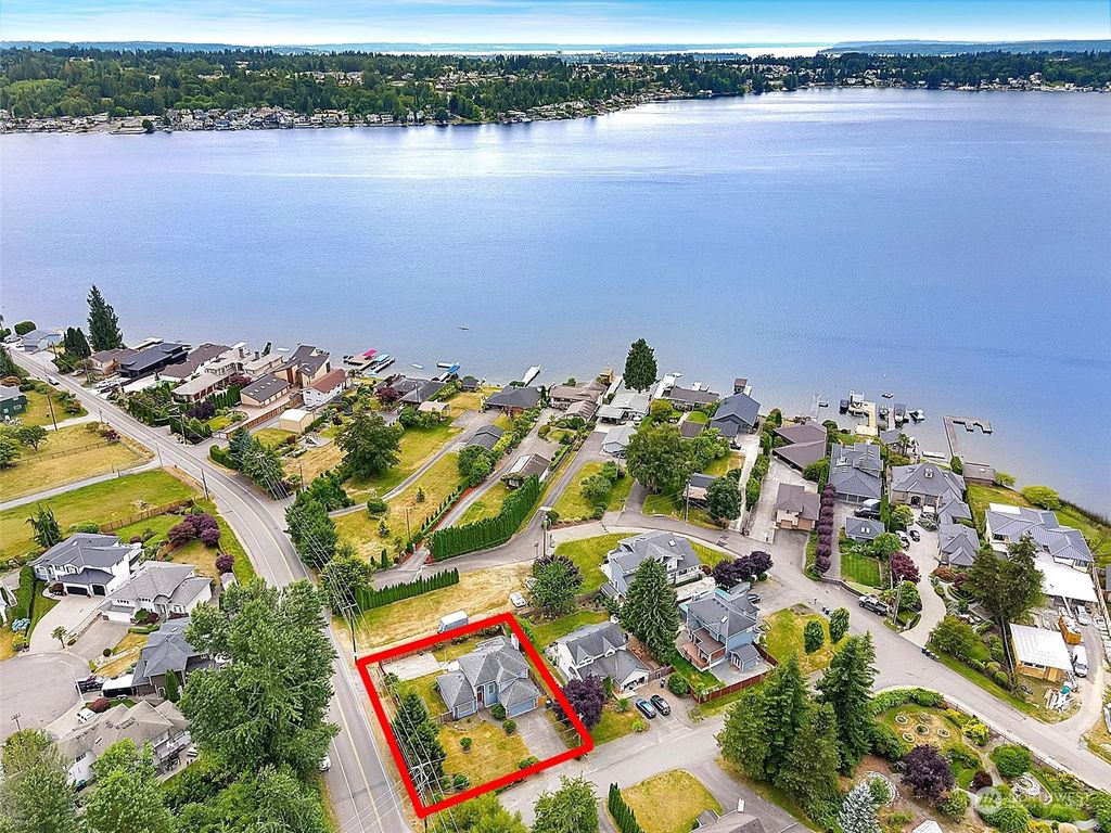 Photo of 606 118th Avenue NE, Lake Stevens, WA 98258 (MLS # 2131959)