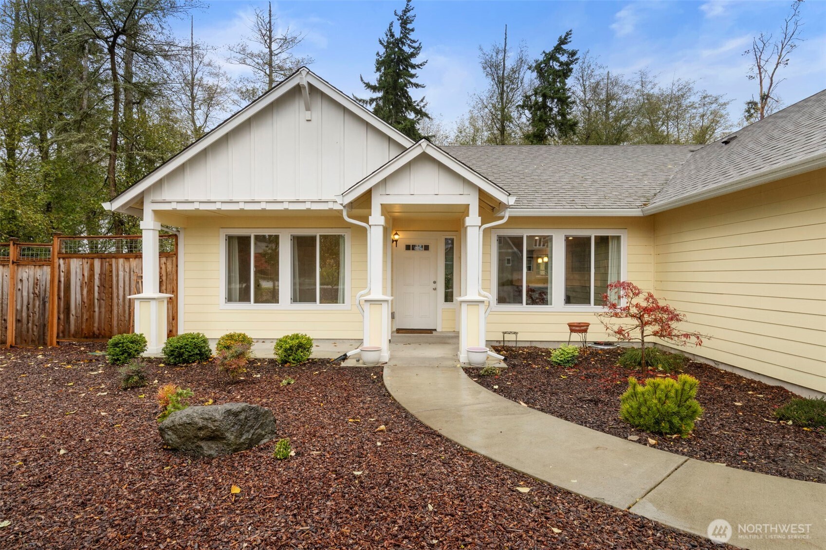 174 E Island View Avenue