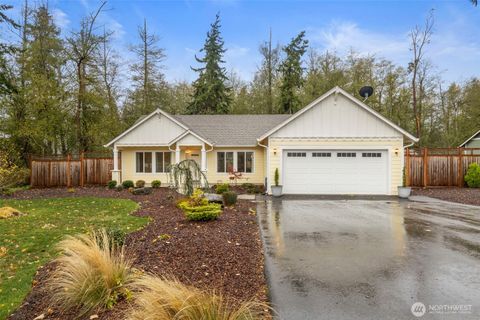 Photo of 174 E Island View Avenue, Port Townsend, WA 98368 (MLS # 2453206)
