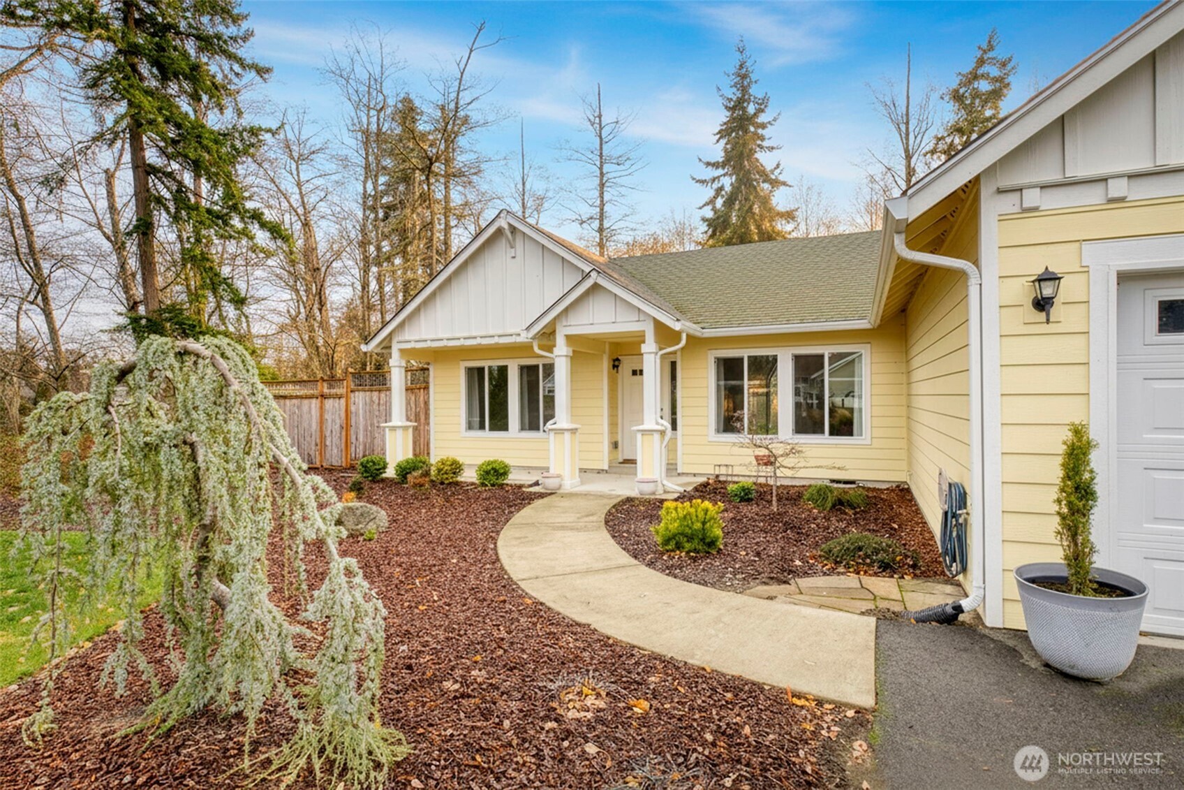 174 E Island View Avenue