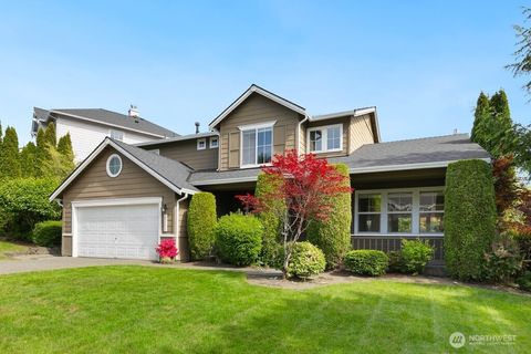 Photo of 23977 SE 10th Street, Sammamish, WA 98075 (MLS # 2530335)