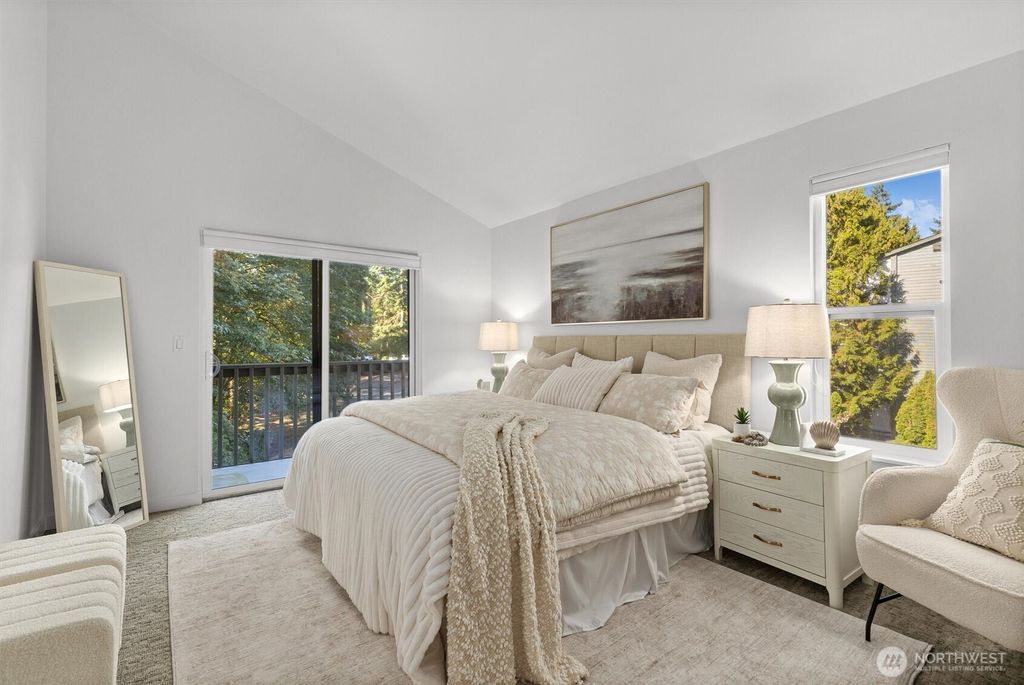 Photo of 12703 NE 129th Court #H304, Kirkland, WA 98034 (MLS # 2436056)