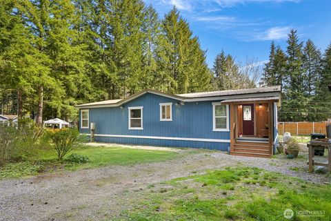 Photo of 8118 Pony Express Way, Maple Falls, WA 98266 (MLS # 2509749)
