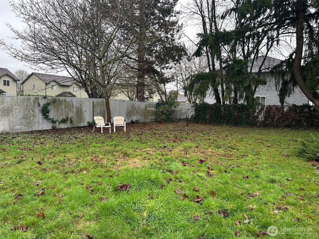 Photo of 211 Seventh Street, Snohomish, WA 98290 (MLS # 2463602)