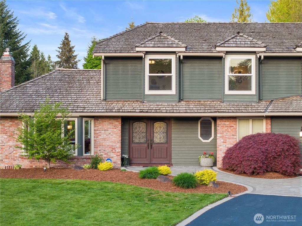 Photo of 14504 186th Place NE, Woodinville, WA 98072 (MLS # 2366954)