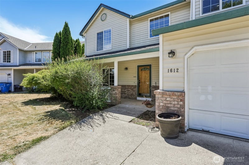 1612 SE 187th Place