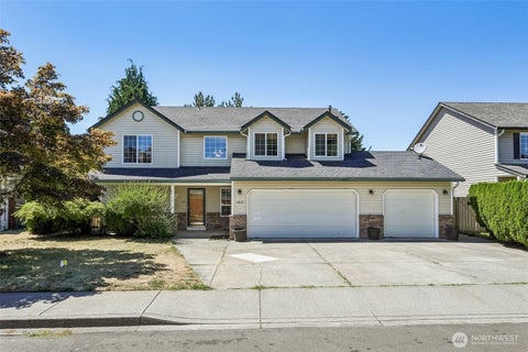 Photo of 1612 SE 187th Place, Vancouver, WA 98683 (MLS # 2562646)