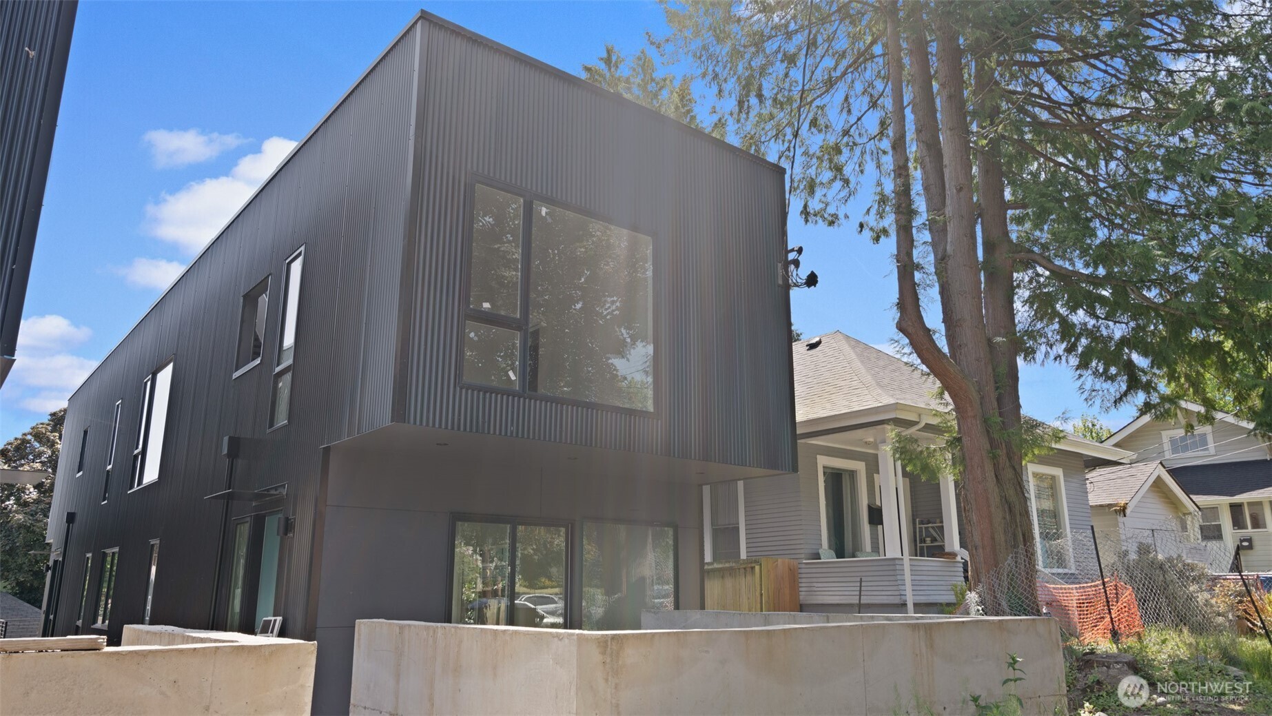 1112 26th Avenue A