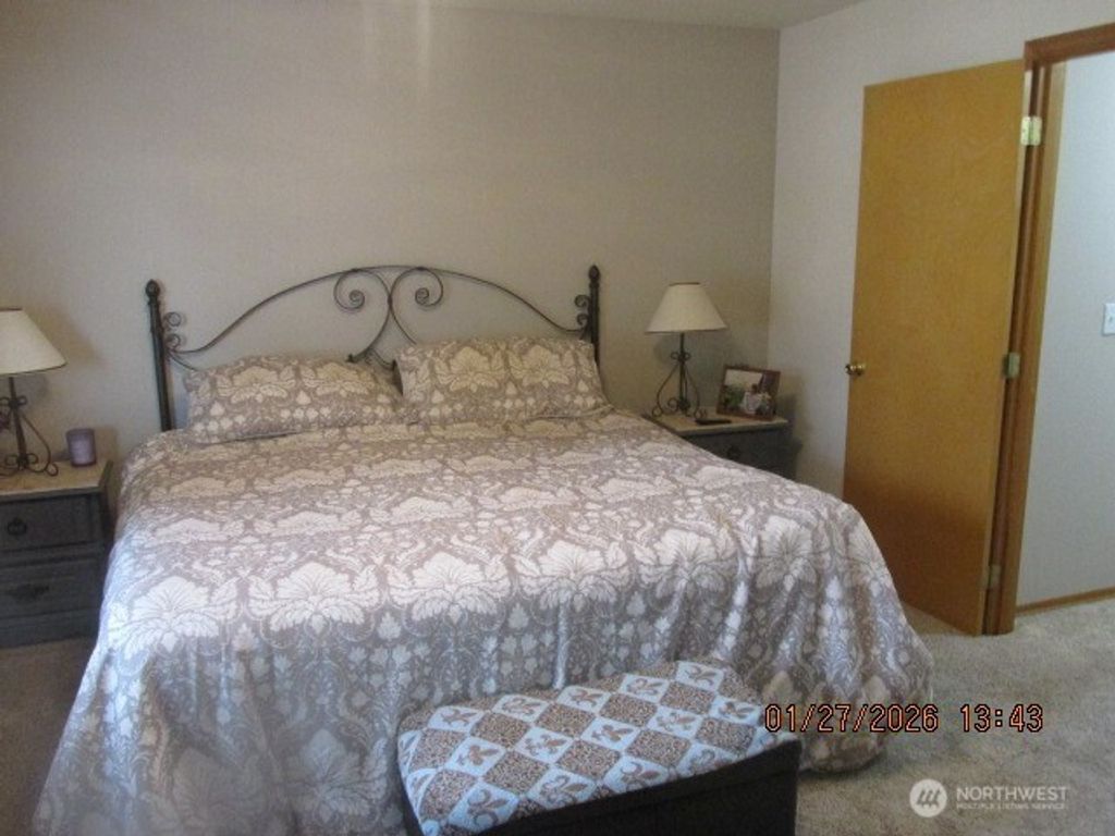 Photo of 9237 Applegate Loop, Rochester, WA 98579 (MLS # 2482840)