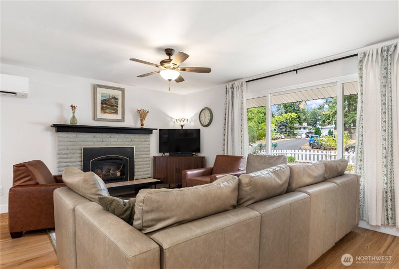 467 NW 8th Avenue