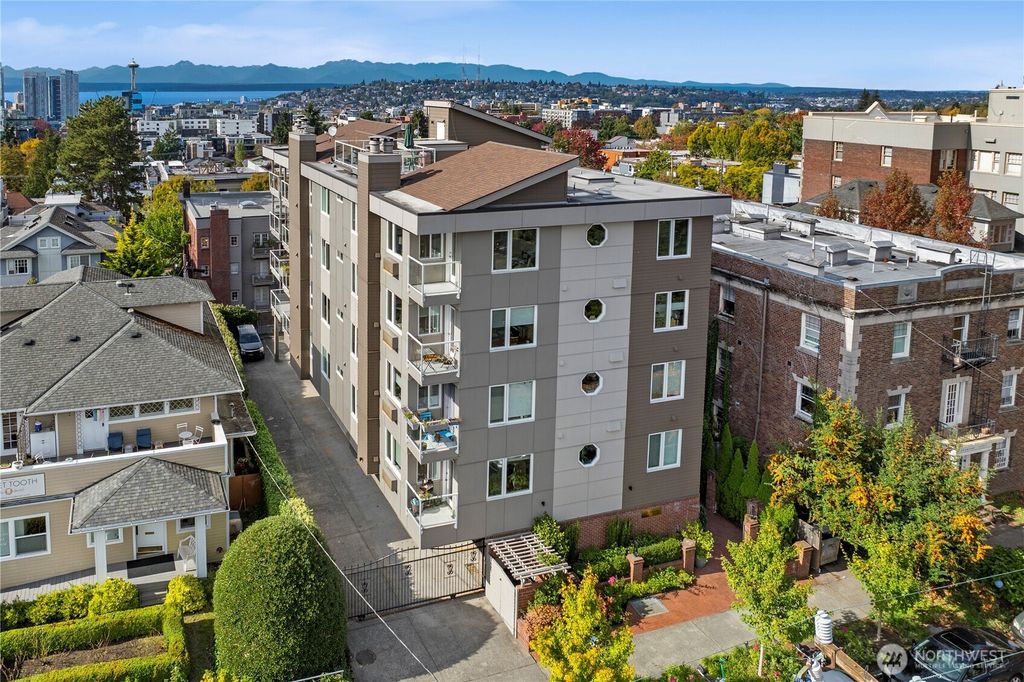 Photo of 215 E 14th Avenue E #401, Seattle, WA 98112 (MLS # 2444951)