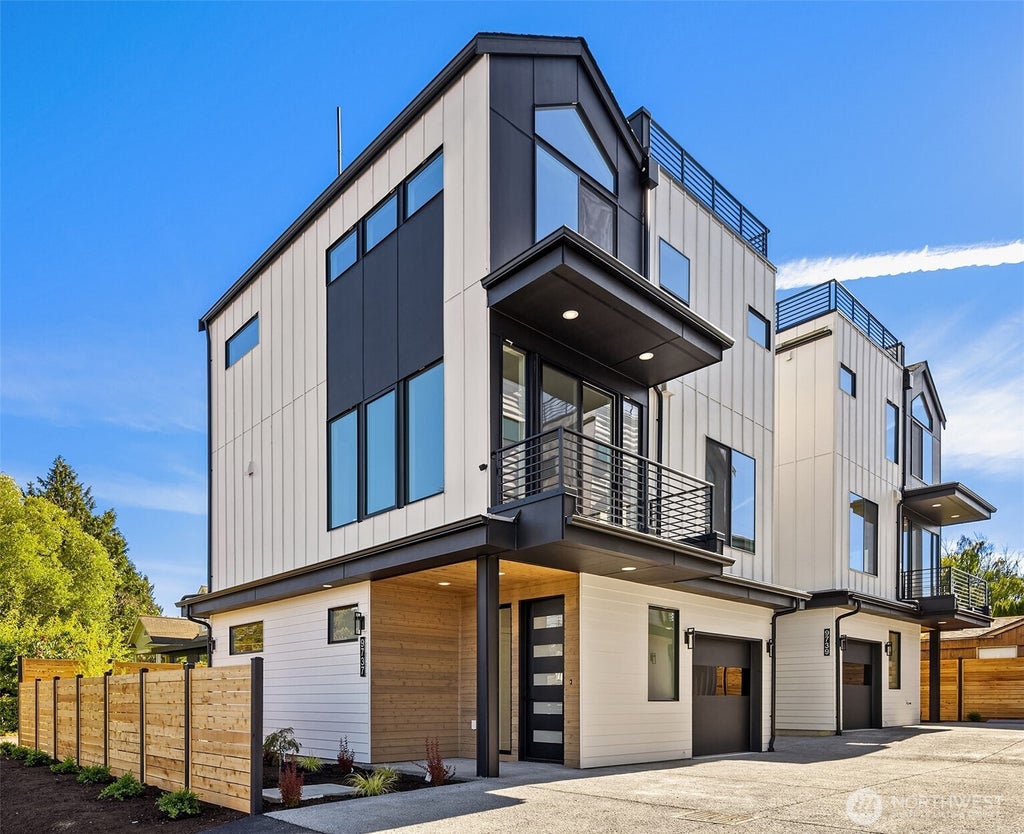 Photo of 1203 NW 100th Street, Seattle, WA 98117 (MLS # 2582938)