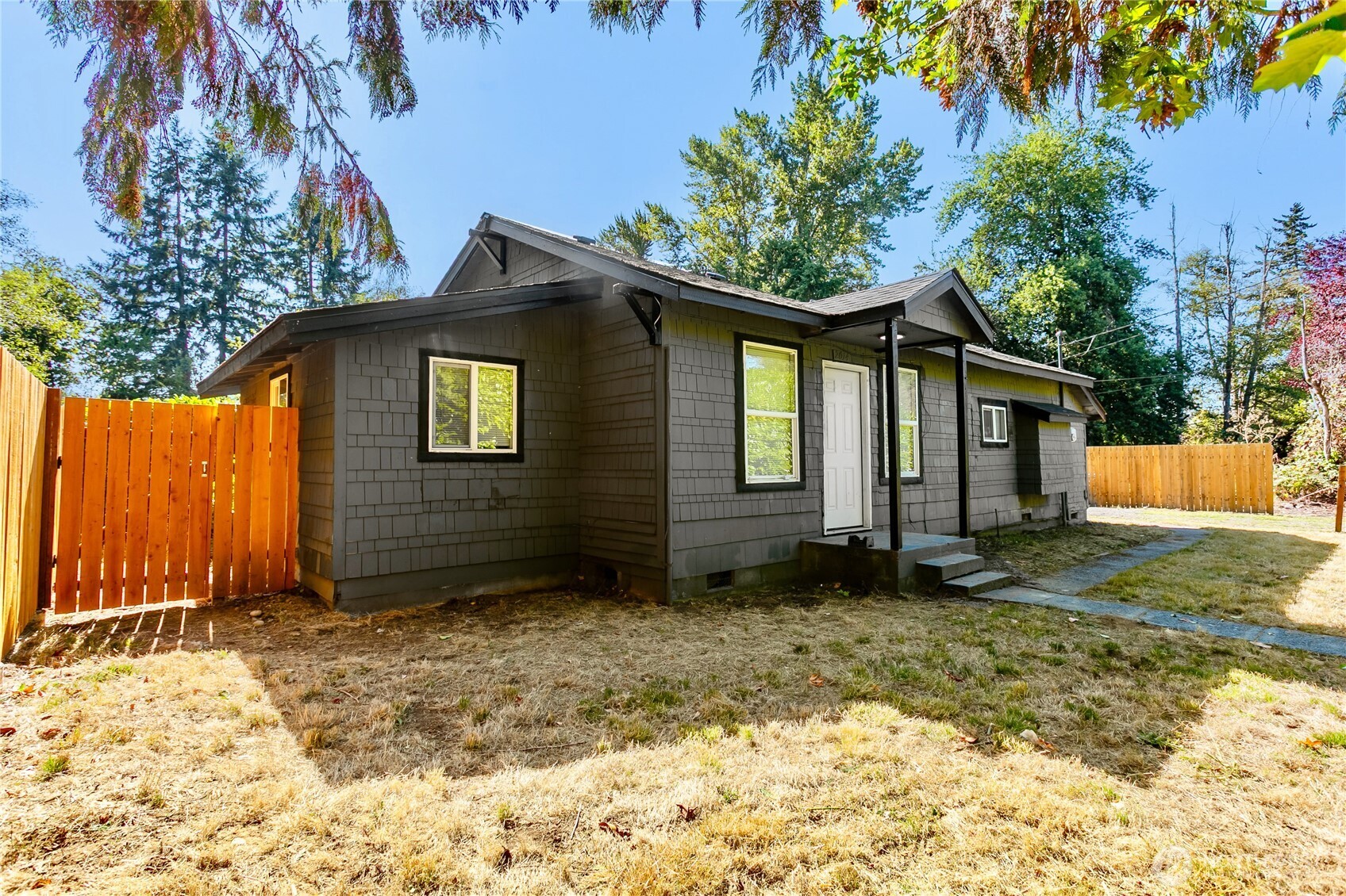 2014 88th Street E