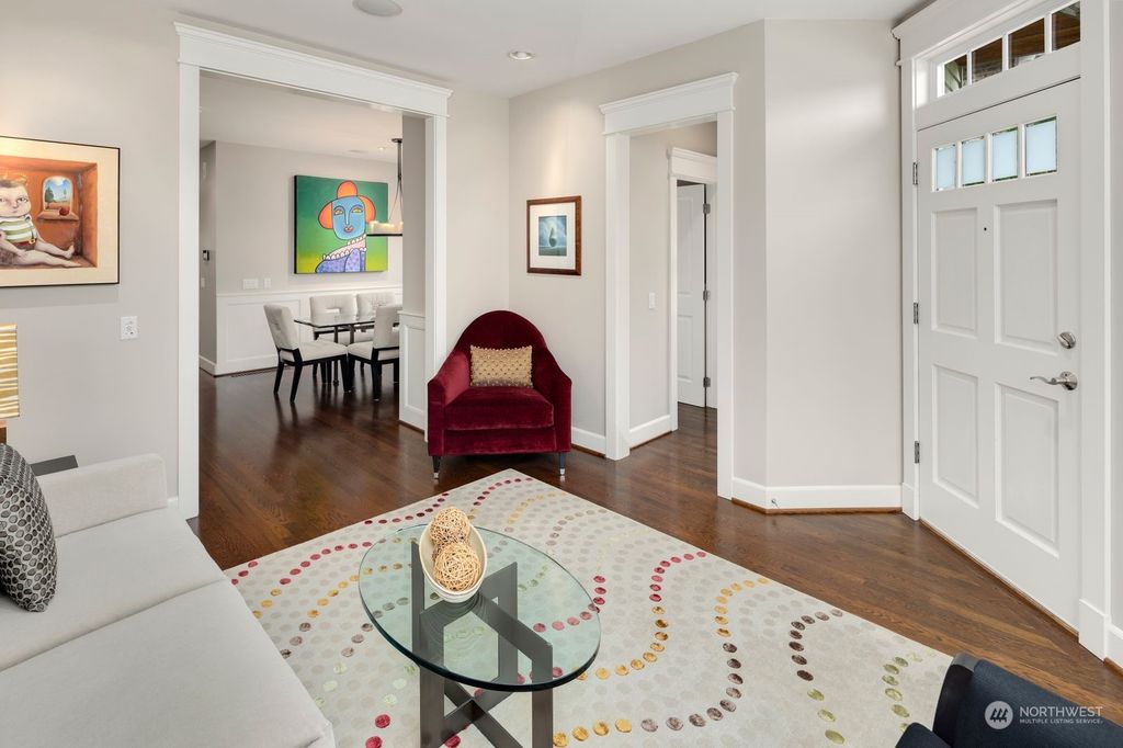 Photo of 1425 Orange Place N, Seattle, WA 98109 (MLS # 2283274)