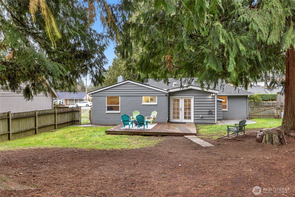 Photo of 23903 53rd Avenue W, Mountlake Terrace, WA 98043 (MLS # 2333863)