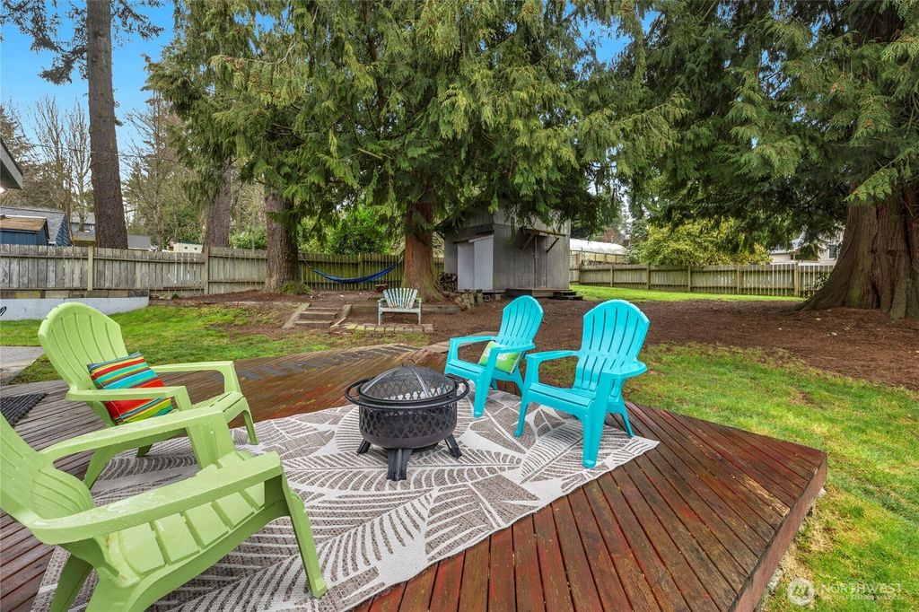 Photo of 23903 53rd Avenue W, Mountlake Terrace, WA 98043 (MLS # 2333863)