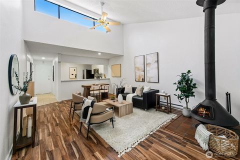 Photo of 6858 139th Ave Ave NE #726, Redmond, WA 98052 (MLS # 2456466)