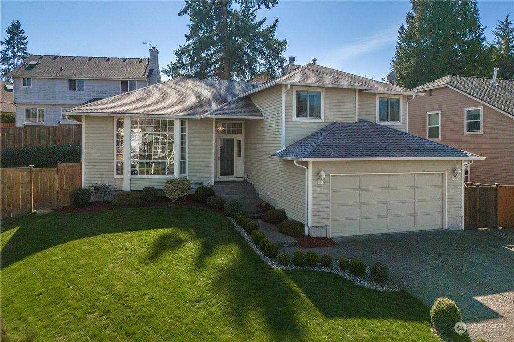 Photo of 11039 SE 270th Street, Kent, WA 98030 (MLS # 2208309)