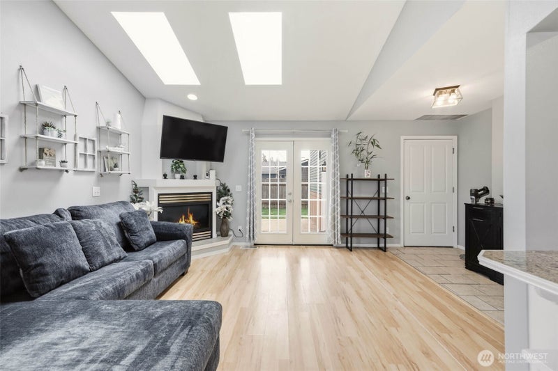 303 E Highland Drive