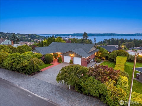 Photo of 954 S Locust Lane, Tacoma, WA 98465 (MLS # 2579996)