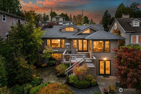 Photo of 10606 Durland Avenue NE, Seattle, WA 98125 (MLS # 2446551) Photo of 10606 Durland Avenue NE, Seattle, WA 98125 (MLS # 2446551)