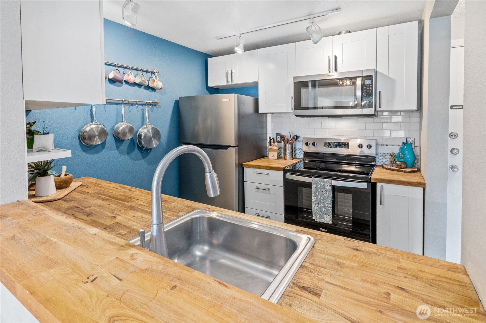 2334 NE 102nd Street 101