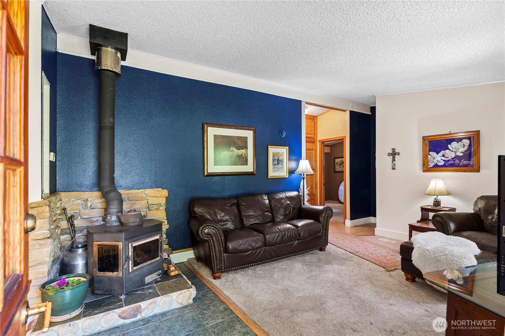 472 Iris Lane