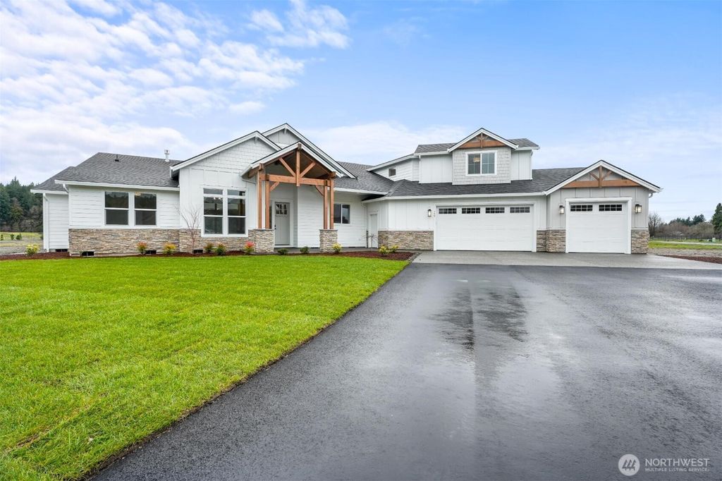 Photo of 332 (LOT 14) 139th Place SE, Auburn, WA 98092 (MLS # 2403489)