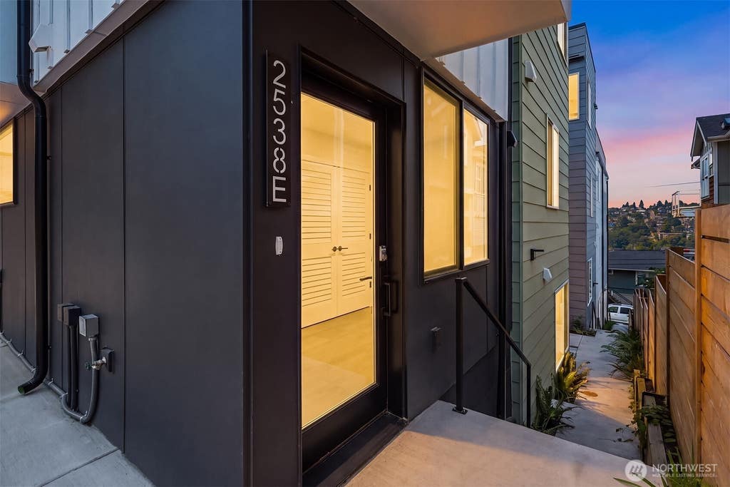 Photo of 2538 14th Avenue W #E, Seattle, WA 98119 (MLS # 2564061)