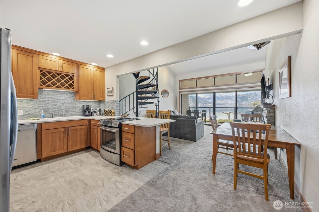 Photo of 100 Lake Chelan Shores Dr. Dr #3-8, Chelan, WA 98816 (MLS # 2498108)