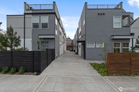 Photo of 9002 15th Avenue SW #A, Seattle, WA 98106 (MLS # 2511702)