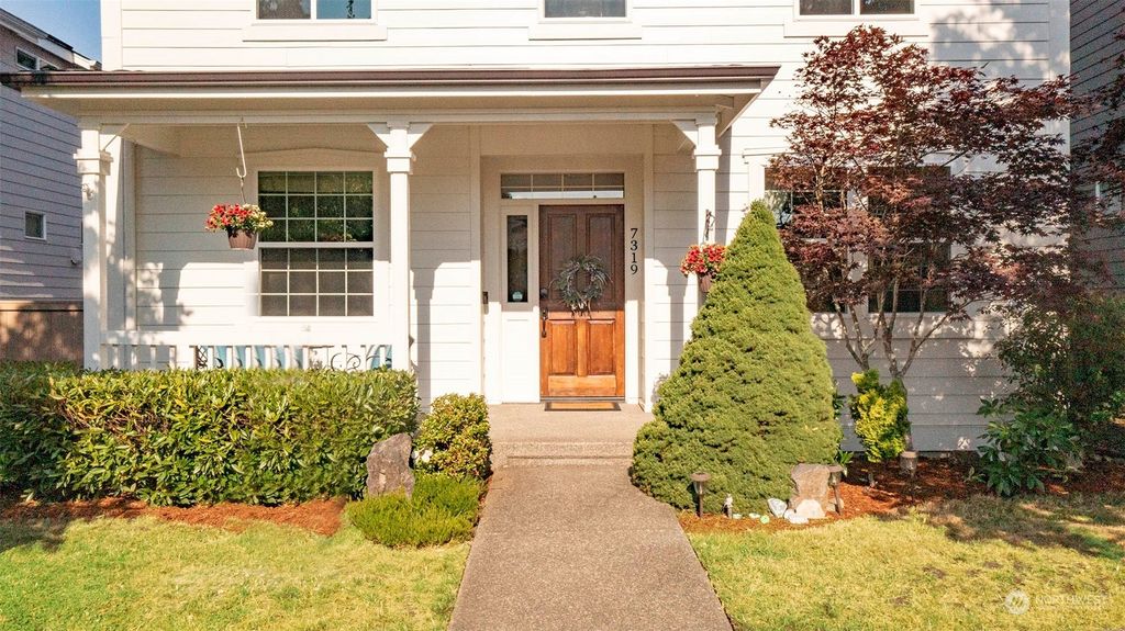 Photo of 7319 Thompson Avenue SE, Snoqualmie, WA 98065 (MLS # 2266708)