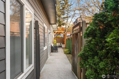 115 W Galer Street 101 Seattle WA 98119