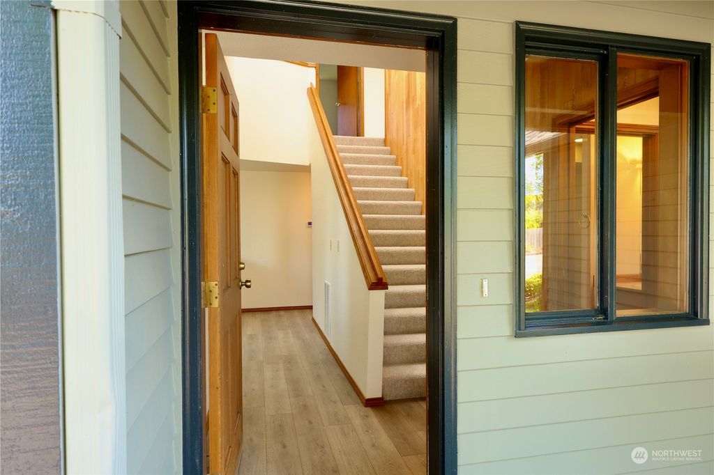 Photo of 2400 214th Place SW, Brier, WA 98036 (MLS # 2240170)