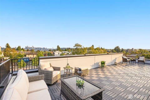 Photo of 4516 B Corliss Avenue N, Seattle, WA 98103 (MLS # 2559616)