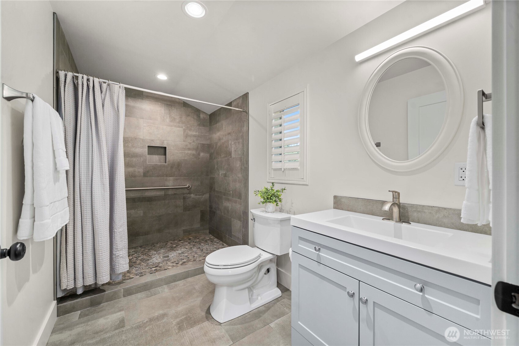 Redmond, Washington 98053, United States, ,Residential,Active,89319