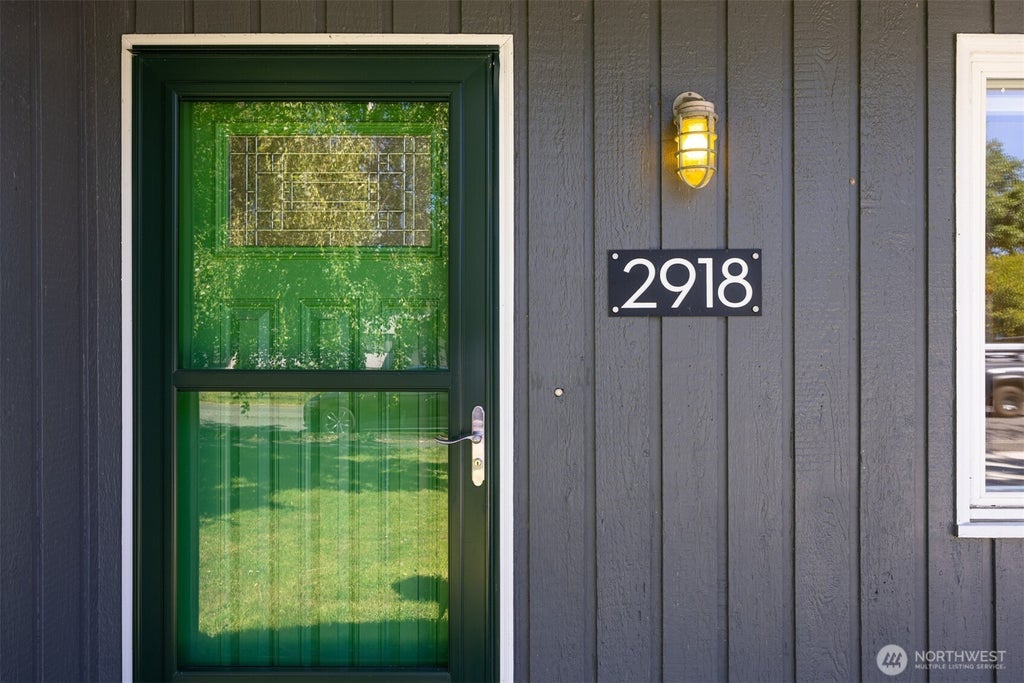 Photo of 2918 Patton Street, Bellingham, WA 98225 (MLS # 2541349)