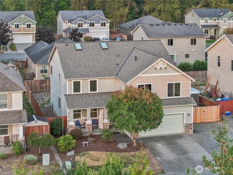 Photo of 1324 Hansberry Avenue NE, Orting, WA 98360 (MLS # 2437454) Photo of 1324 Hansberry Avenue NE, Orting, WA 98360 (MLS # 2437454)