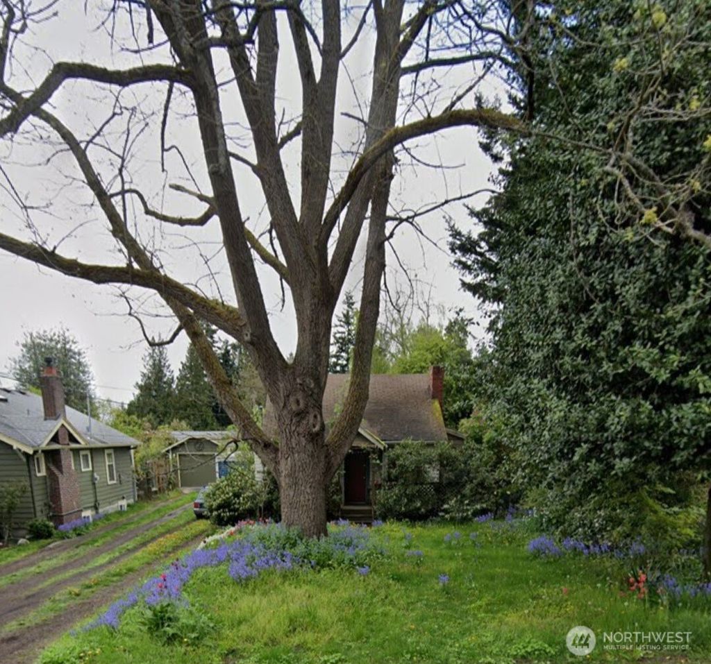 Photo of 836 NE 96th Street, Seattle, WA 98115 (MLS # 2386755)