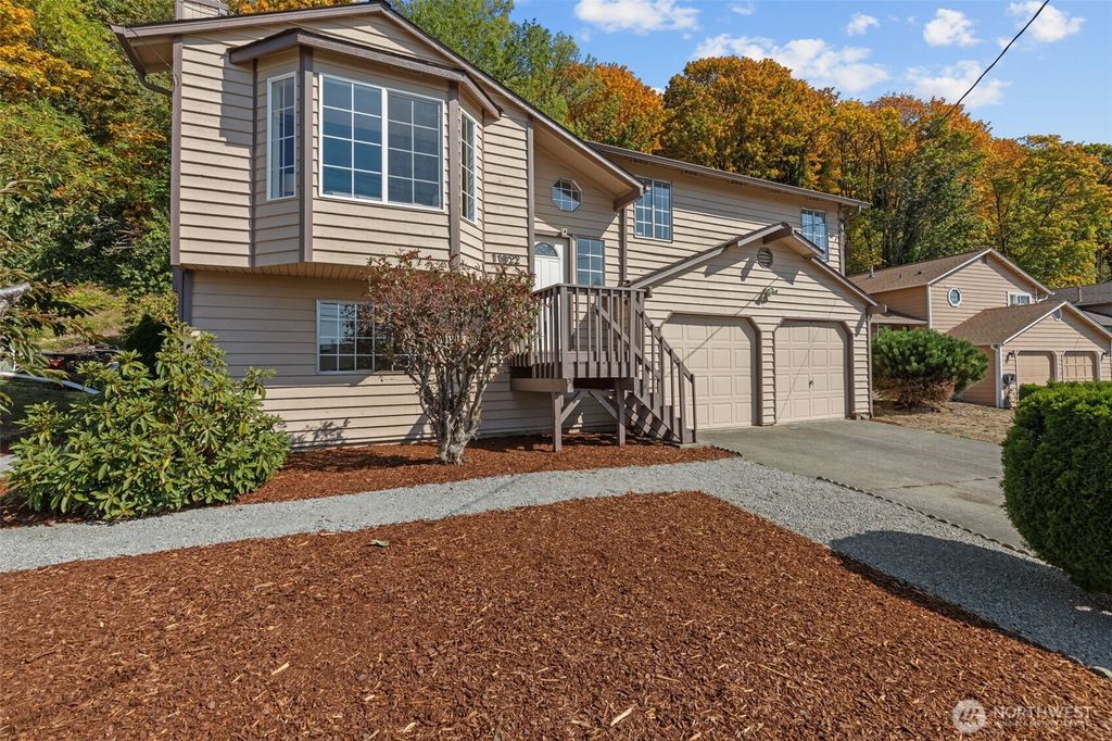 Photo of 11822 56th Place S, Seattle, WA 98178 (MLS # 2438028)