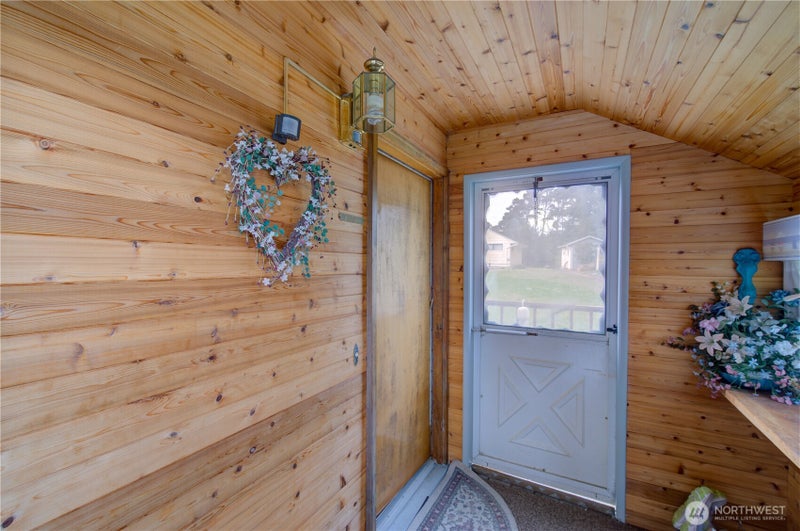24615 L Lane