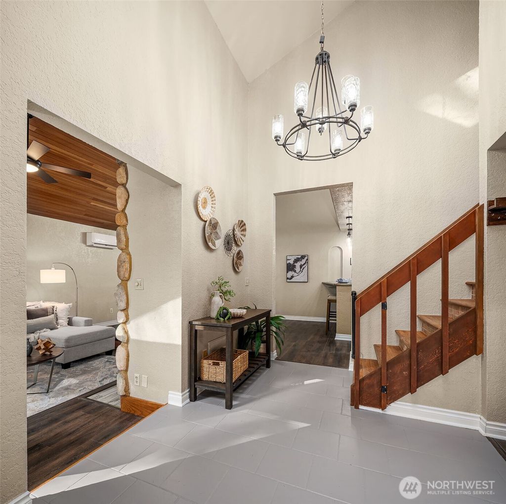 Photo of 25156 SE 158th Street, Issaquah, WA 98027 (MLS # 2447819)
