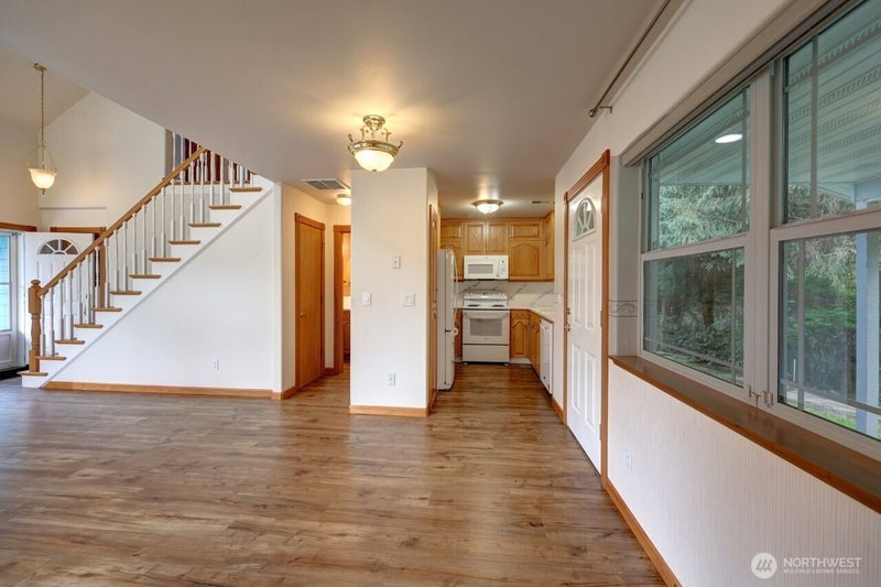 32204 T Place