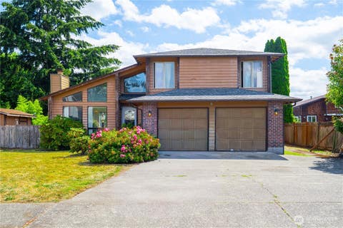 Photo of 621 Glacier Avenue S, Pacific, WA 98047 (MLS # 2560482)